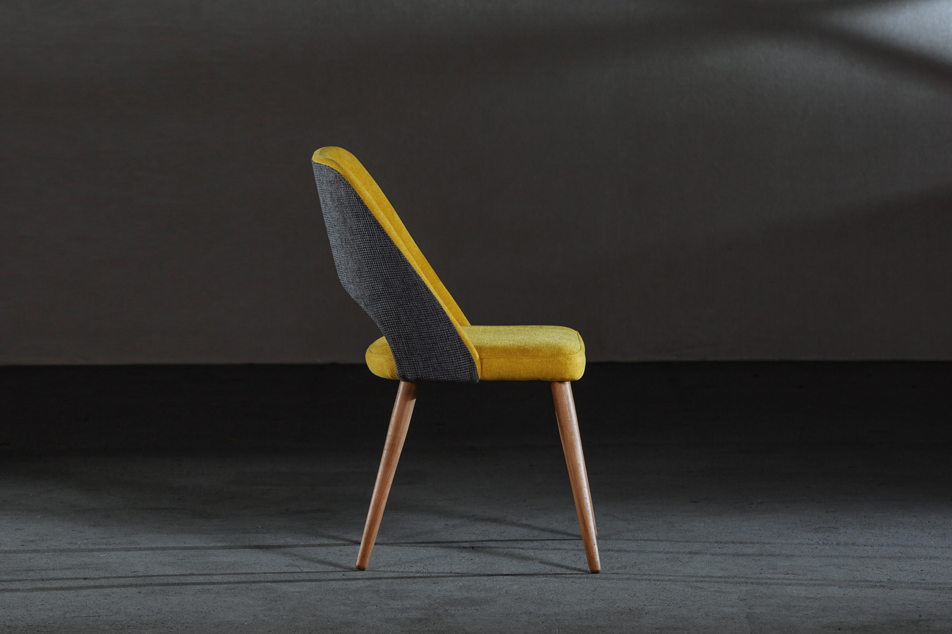 Atelier Saffron Side Chair