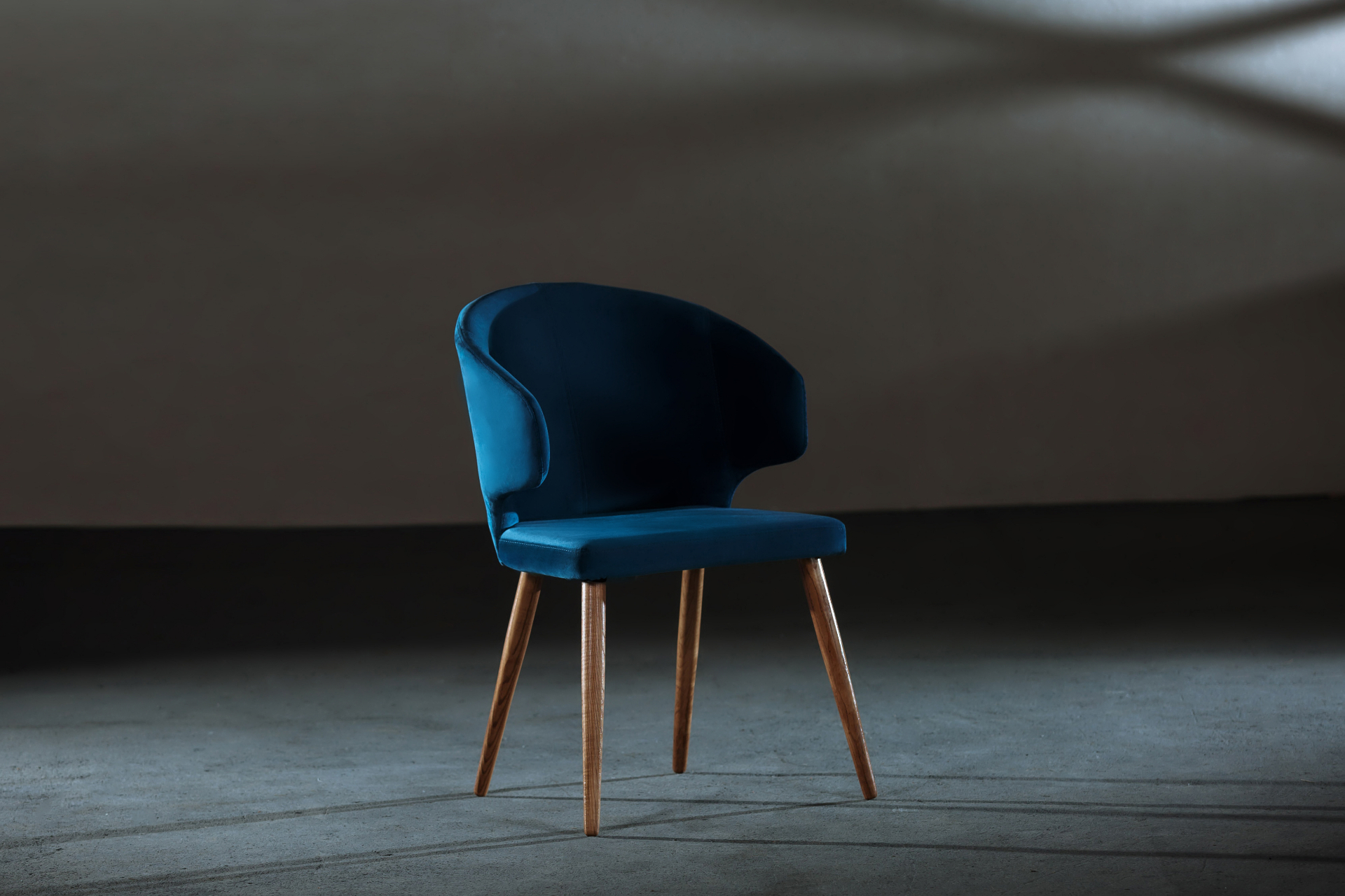 Marin Cobalt Velvet Chair